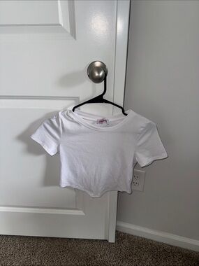 Girls' White Ribbed Crop Tee - Unknown Brand